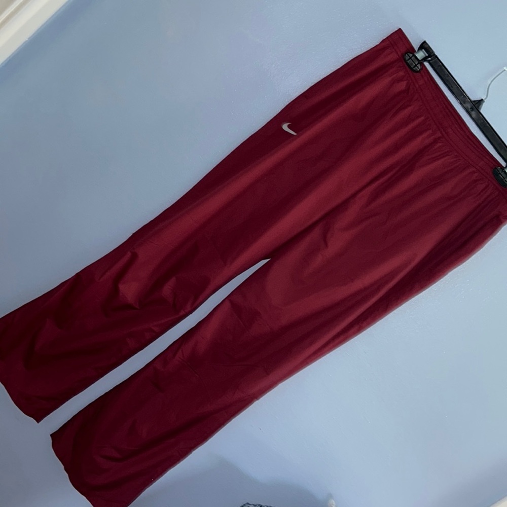 Large Nike Men’s maroon burgundy athletic vent pants
